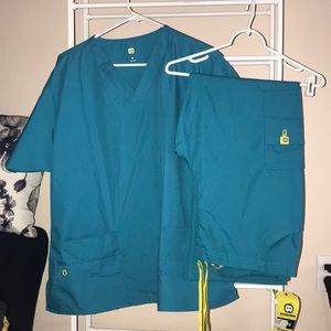 Wonderwink XL teal scrub set top and pants